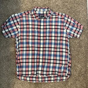 XXL Patagonia Short Sleeve Button Down